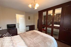 Photo 19- click for photo gallery